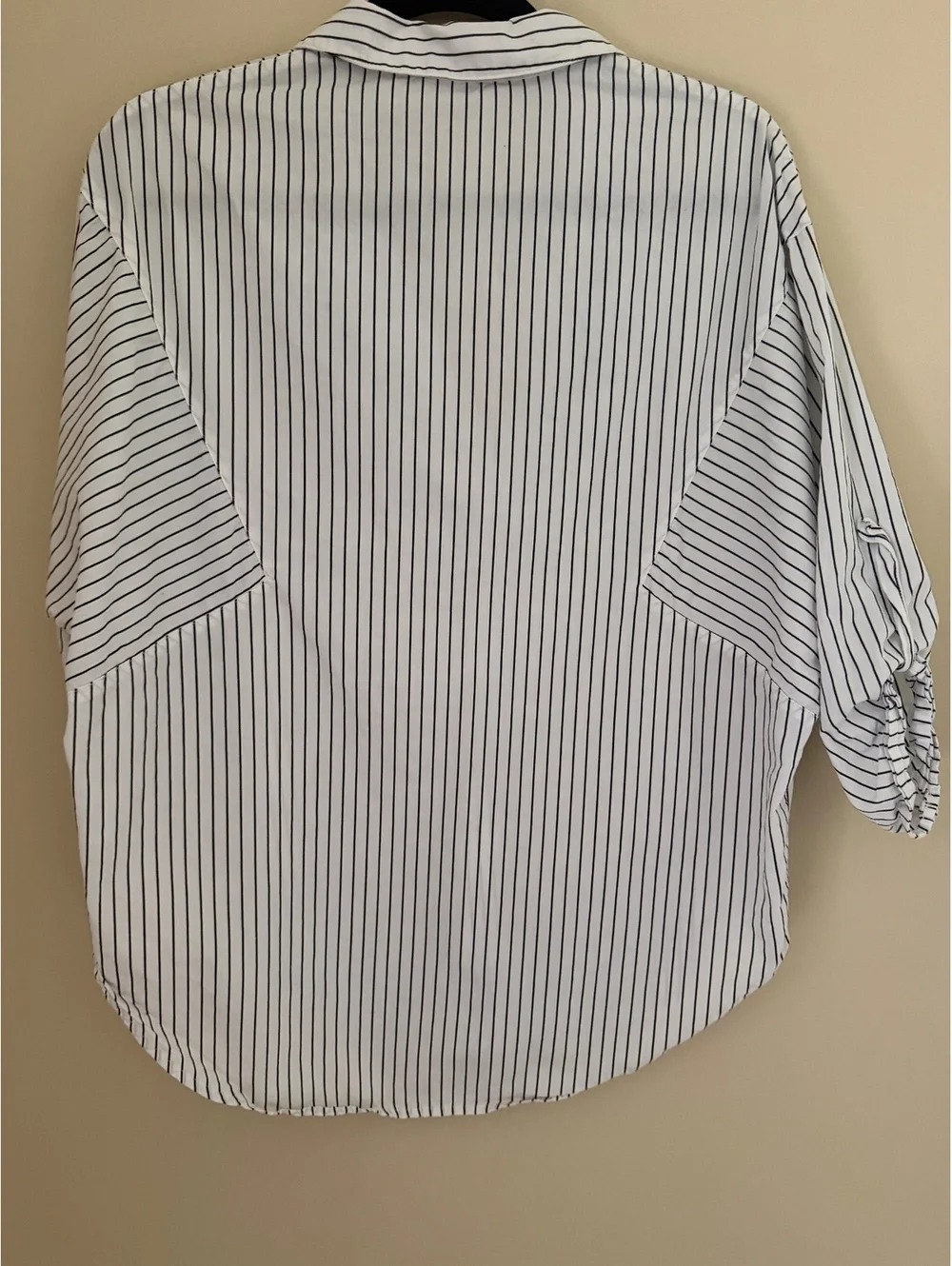 100% cotton, Lush Small black/white top